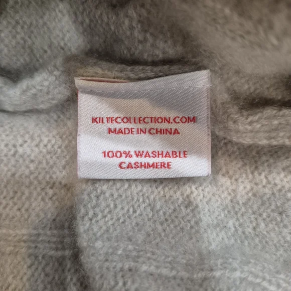 KILTE Cashmere Sweater, Size Small Like New - Picture 7 of 8